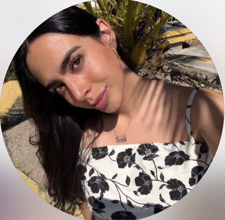 Ana Victoria V.